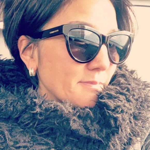 Meet your Posher, Ammy - Picture 1 of 1